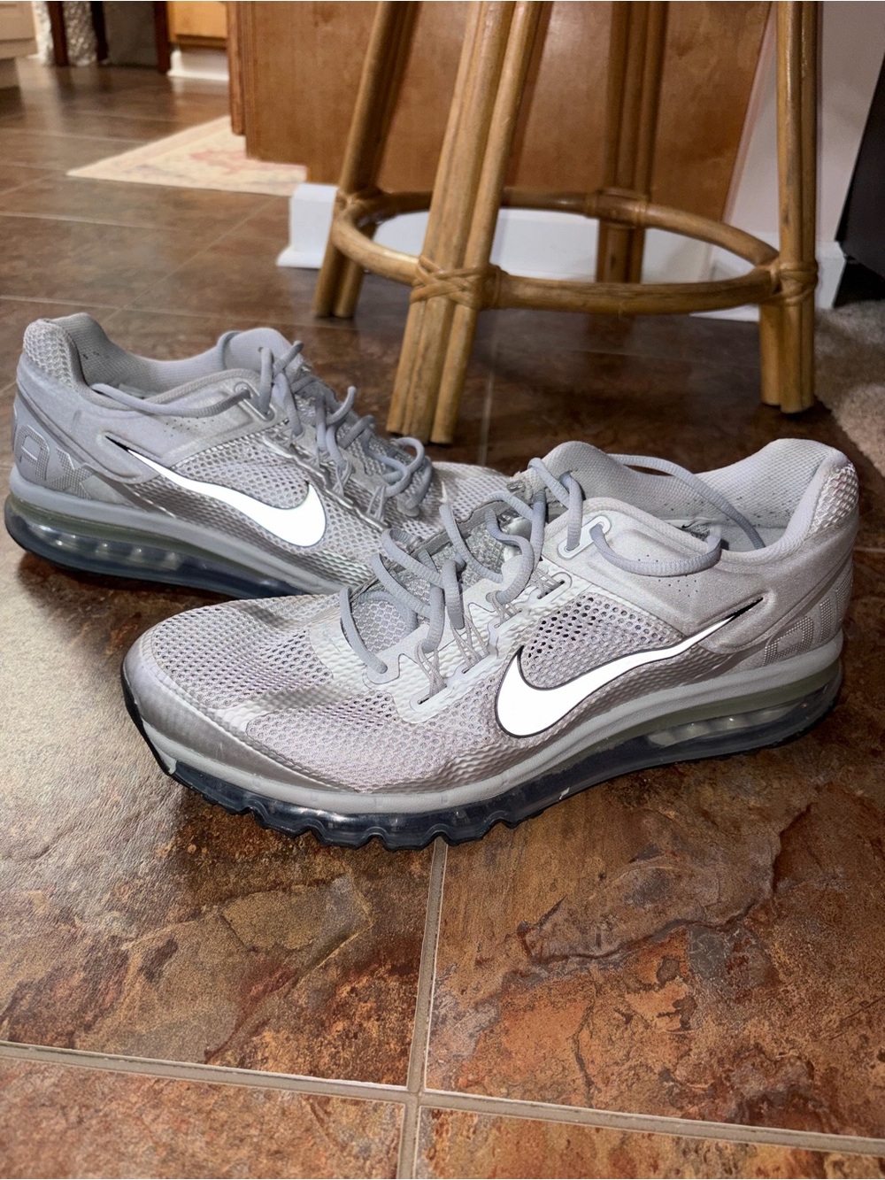 Men’s Nike Air Max - Picture 3 of 6